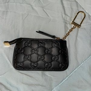 AUTHENTIC Gucci key pouch